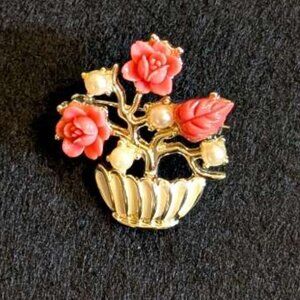 Vintage Faux Coral Pearl Rose Pin Brooch with enamel